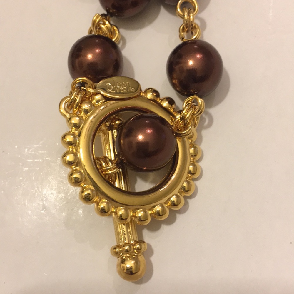 Joan Rivers Necklace - Picture 2 of 3